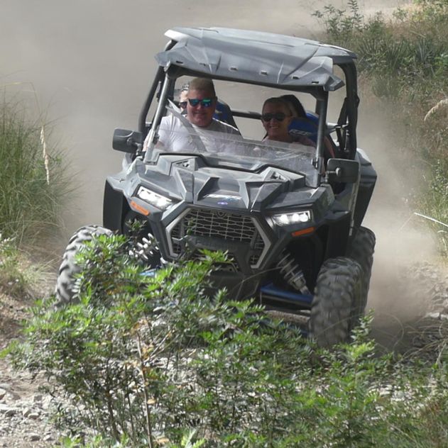 Tour en buggy de 2/4 plazas (55km)