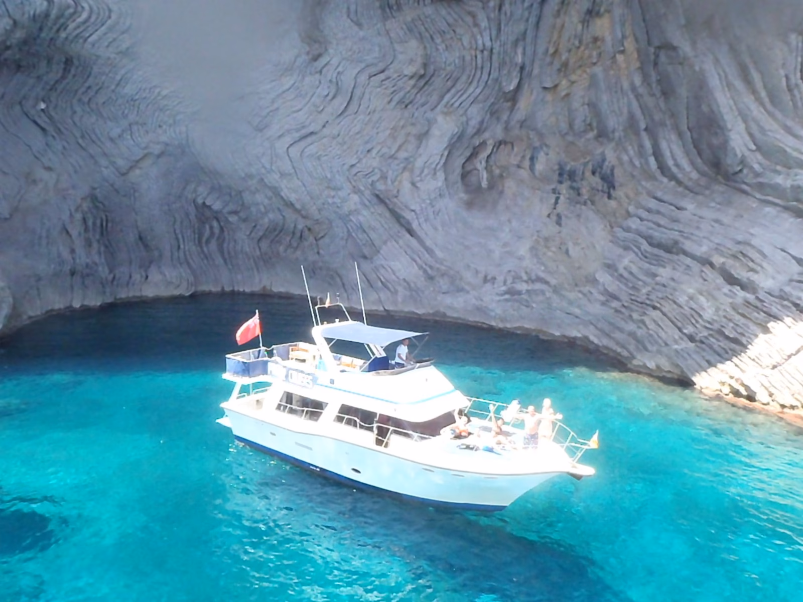 Premier Cruises Alcudia: Barco privado 4h con SUP, Snorkel y Tapas
