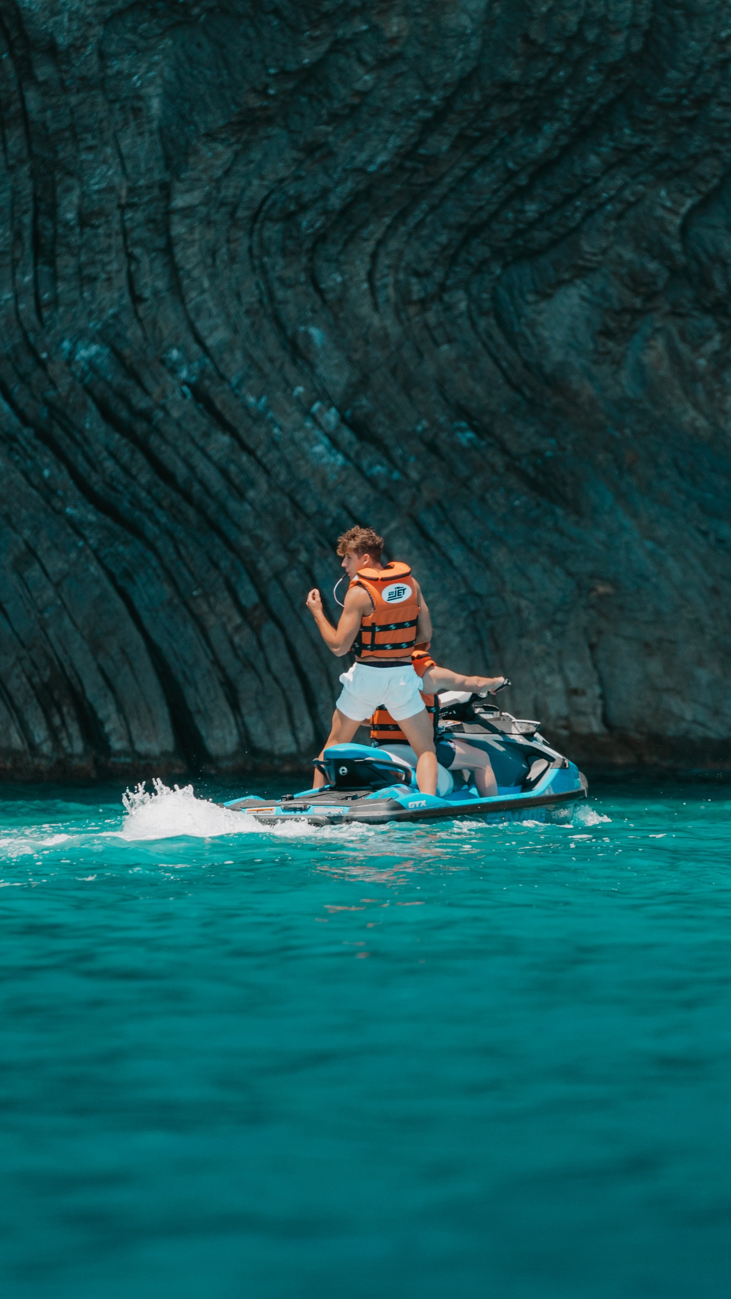 Coll Baix and Caves Tour