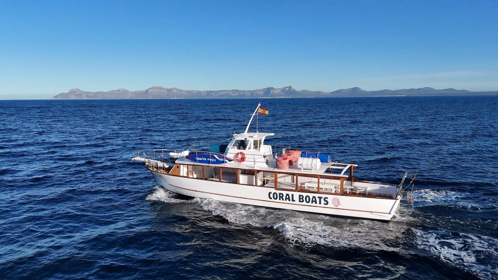 Barco compartido (40 pax) — Sunset (3h)