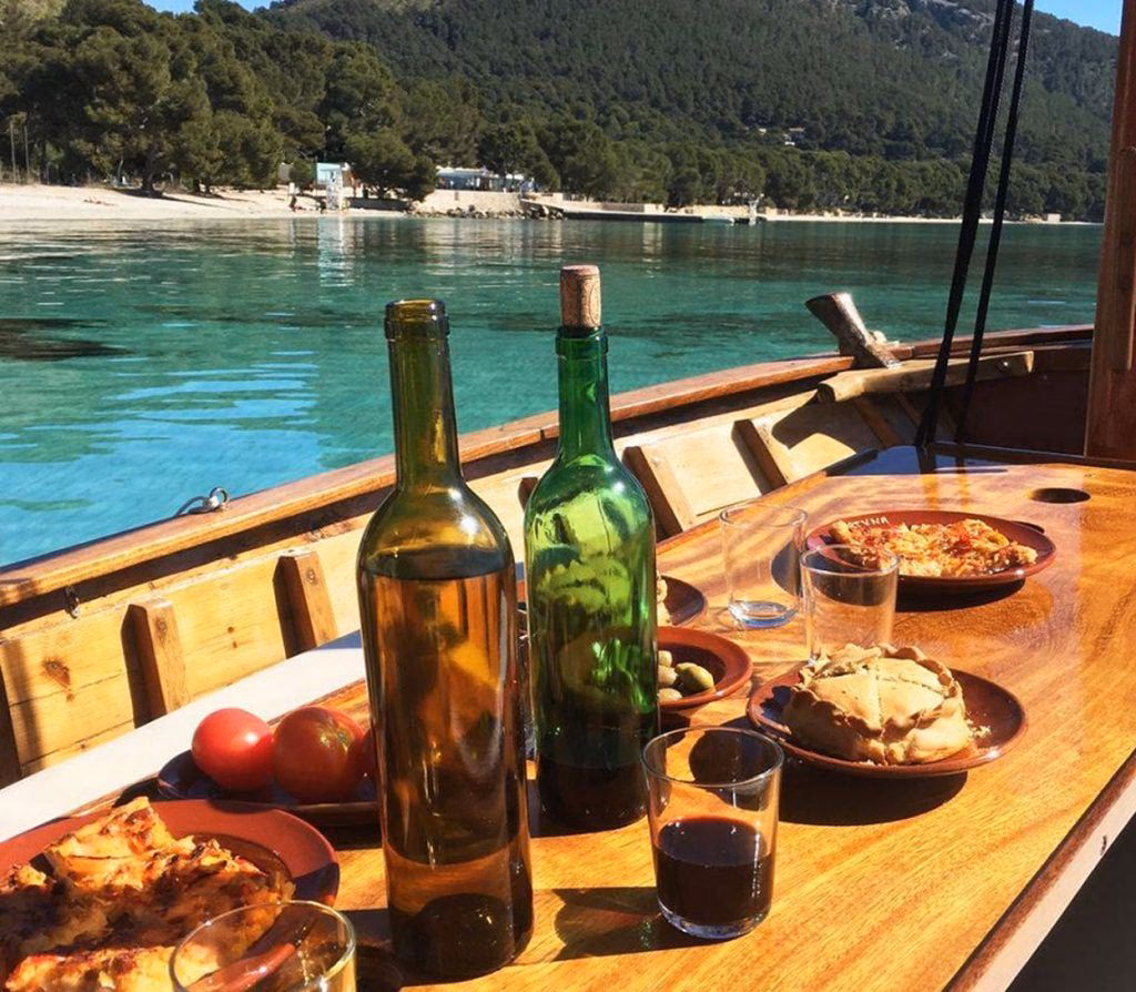 Excursión privada en Llaut Mallorquín de Madera (4h)