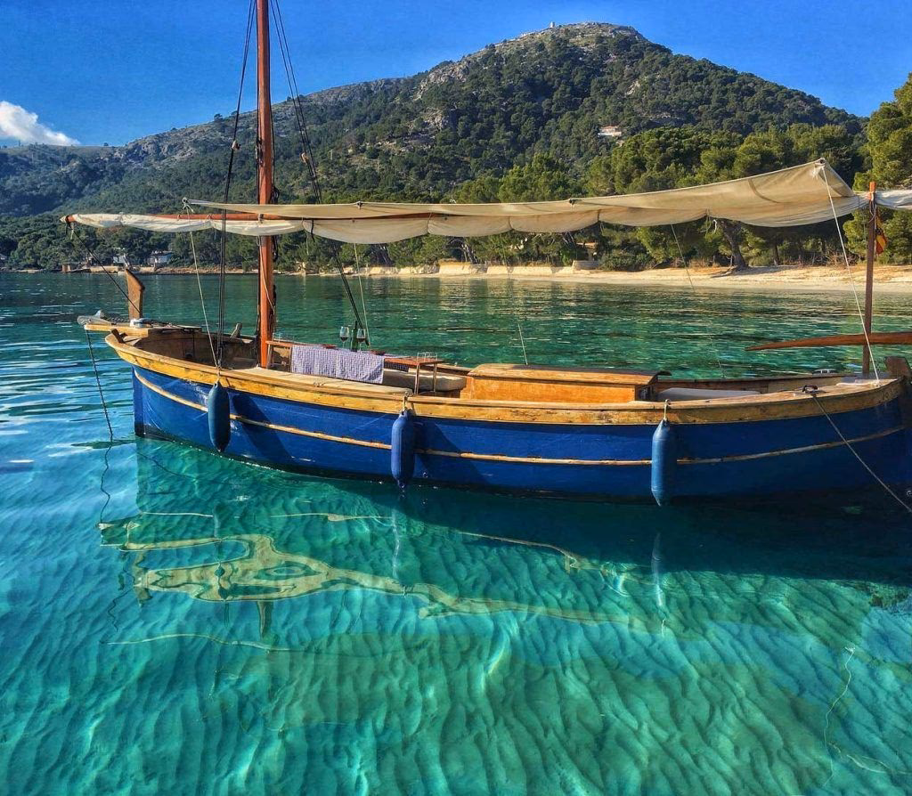 Excursión privada en Llaut Mallorquín de Madera (4h)