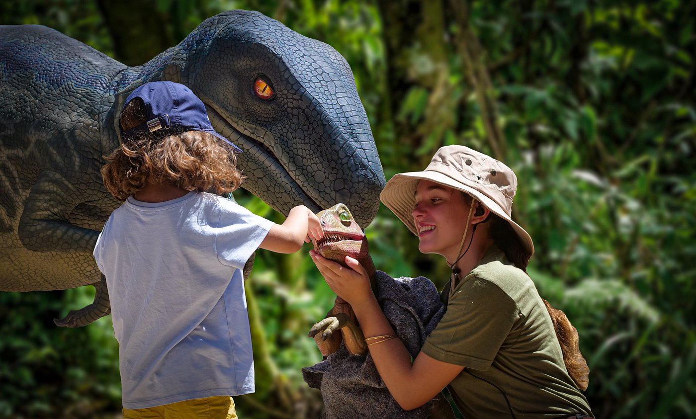 Dinosaurland y Cuevas dels Hams
