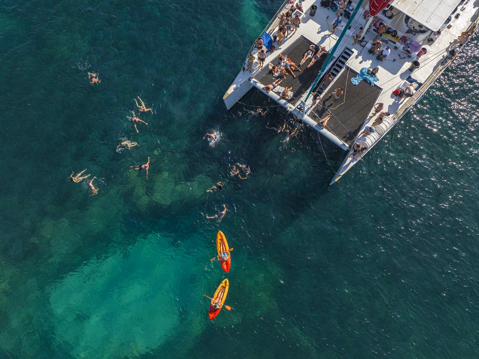 Catamarán a vela